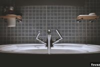 Easy DIY Bathroom Tile Makeovers