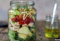6 Fun and Simple Mason Jar Crafts