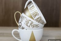 Crafting Golden Mugs for Memorable Wedding Gifts