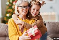 Handmade Holiday Presents Your Grandma Will Cherish