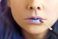 DIY Easy Ombre Glitter Lip Gloss Tutorial