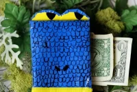 Fun DIY Duct Tape Wallets For Young Crafters