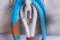 Craft Your Own Ombre Rope Dog Leash