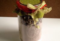 Mint Chocolate Chip Cookie Magic in a Jar