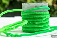 Pipe Cleaner Magic: 16 Easy Craft Projects
