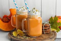10 Autumn Mason Jar Cookie Delights