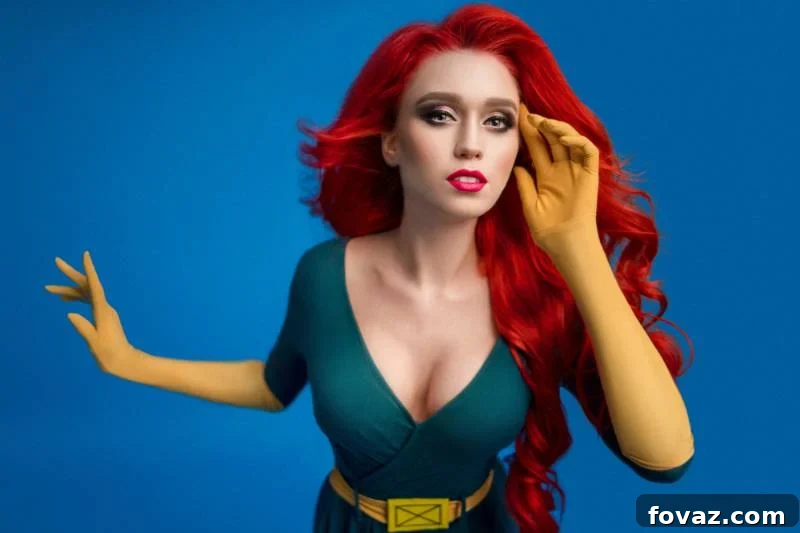 beautiful-woman-green-superhero-costume-posing | halloween costumes