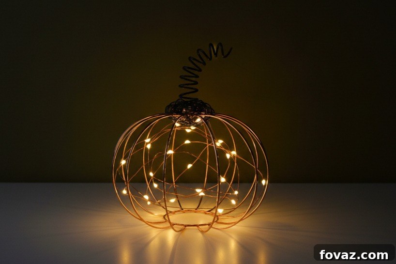 DIY Wire Pumpkin Fairy Light Halloween Decor
